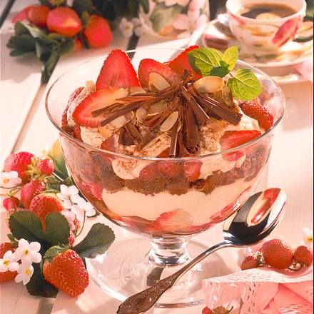 Erdbeeren-Tiramisu Rezept Erdbeeren-Tiramisu Rezept