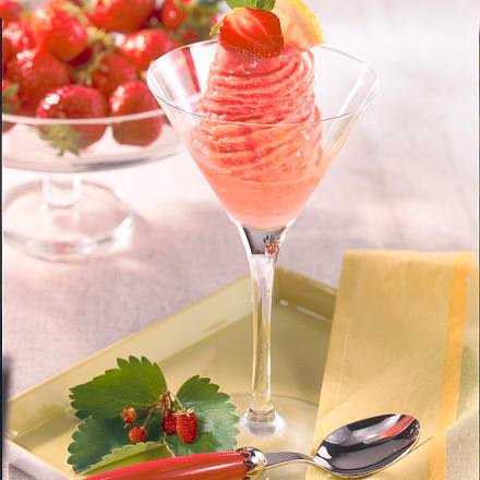 Erdbeersorbet (8-10 Personen) Rezept