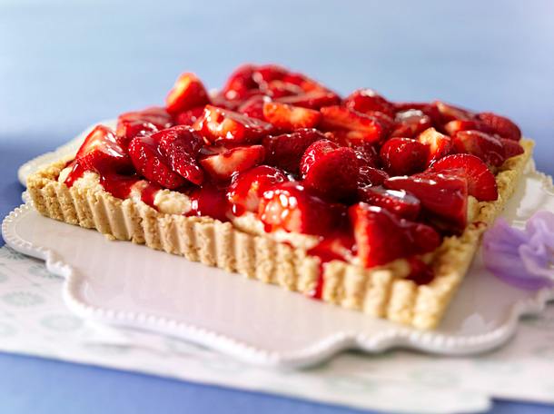 Erdbeertarte mit Shortbreadboden Rezept Erdbeertarte mit Shortbreadboden Rezept