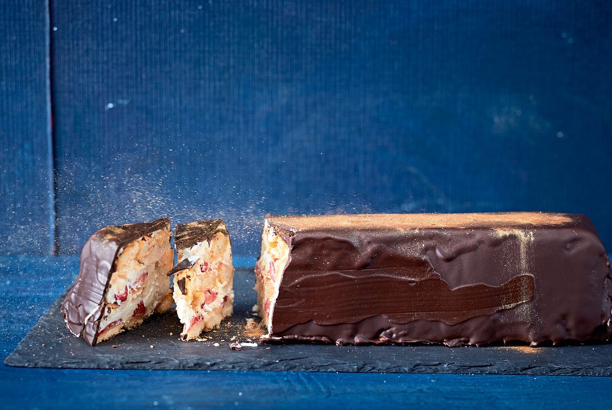 Erdbeertiramisu-Kuchen im Goldrausch Rezept