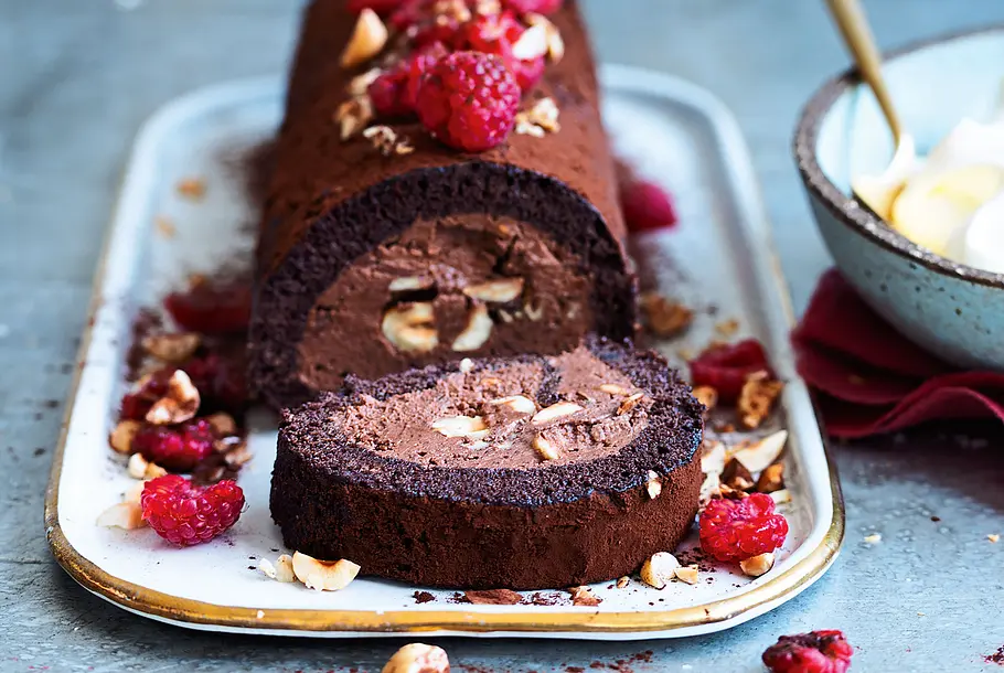 Espressobiskuitrolle mit Nougat Rezept