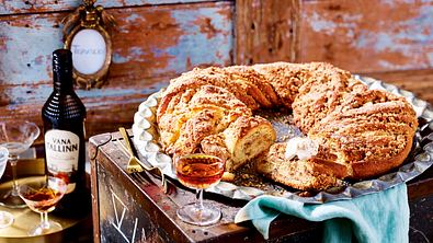 Estnischer Kringle mit Zimt und Mandeln Rezept - Foto: LECKER @ Bauer Media Group