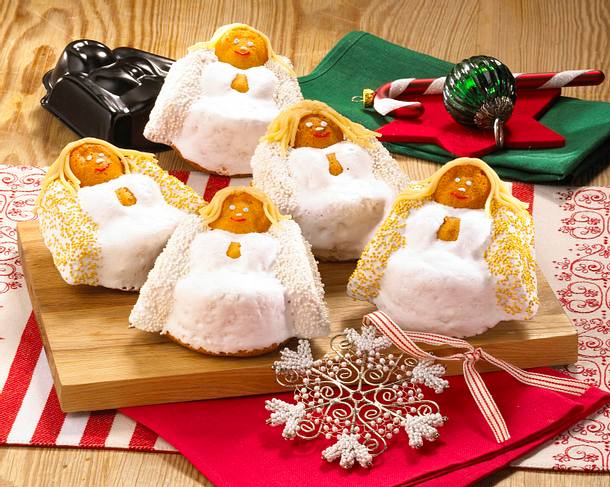 Exotische Weihnachtsengel aus Rührteig Rezept