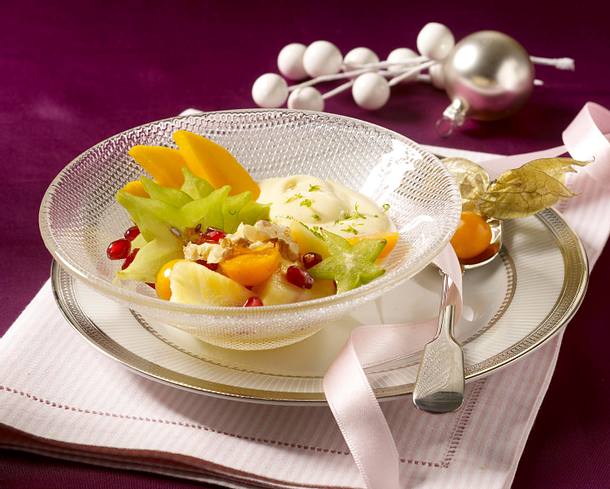 Exotischer Obstsalat mit Limettenschaum Rezept