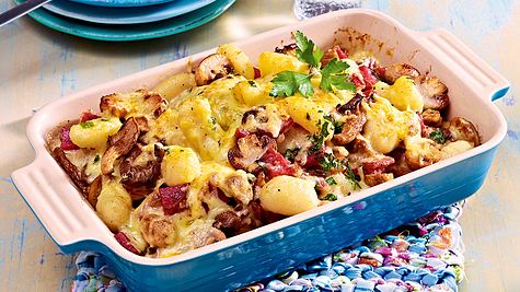 Express-Auflauf mit Gnocchi und Pilzen - Foto: House of Food / Bauer Food Experts KG