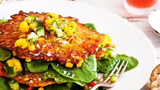 Express-Fritters mit Mangosalsa Rezept - Foto: LECKER @ Bauer Media Group Express-Fritters mit Mangosalsa Rezept - Foto: LECKER @ Bauer Media Group