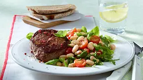 Express-Rumpsteak mit Bohnensalat Rezept - Foto: LECKER @ Bauer Media Group