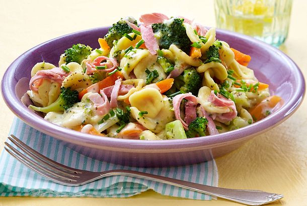 Expresspasta mit Brokkoli in Frischkäsesoße Rezept Expresspasta mit Brokkoli in Frischkäsesoße Rezept
