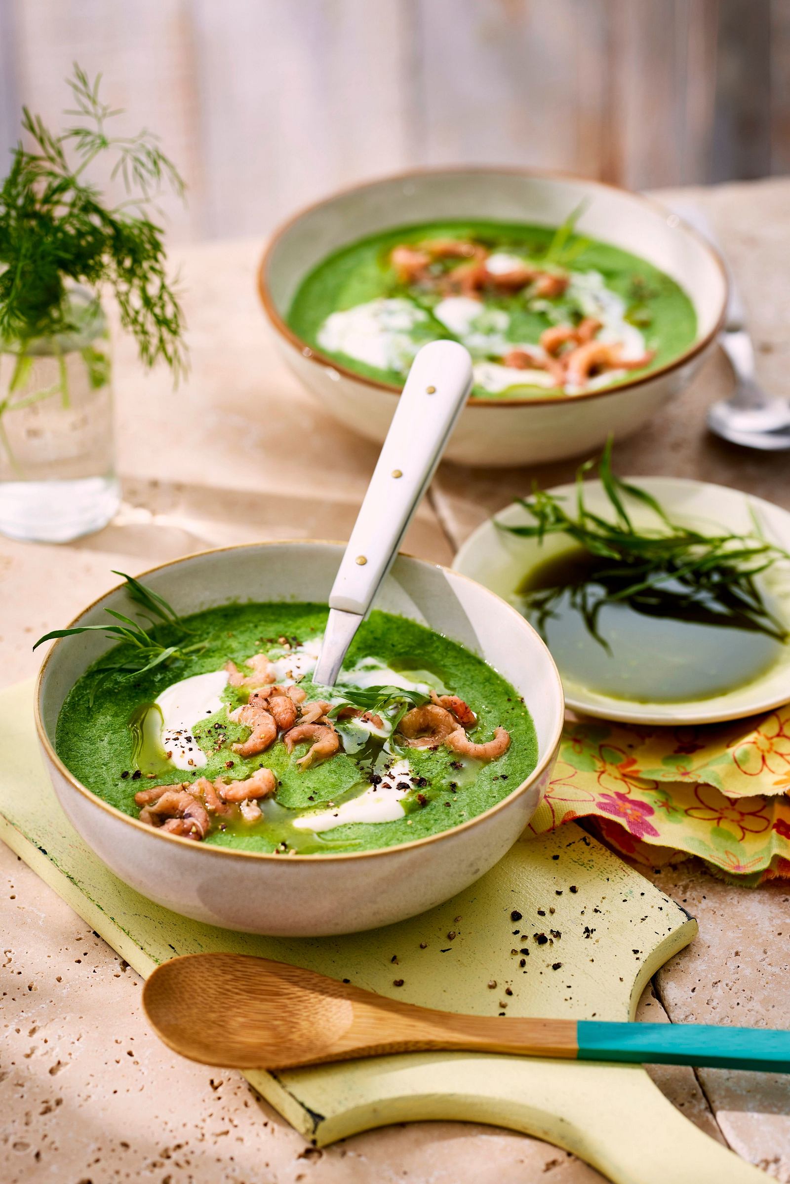 Kaltes Nordsee-Gurkensüppchen Rezept | LECKER