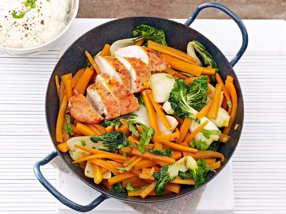 Tandoori-Hühnchen mit Pak-Choi-Gemüse Rezept Tandoori-Hühnchen mit Pak-Choi-Gemüse Rezept