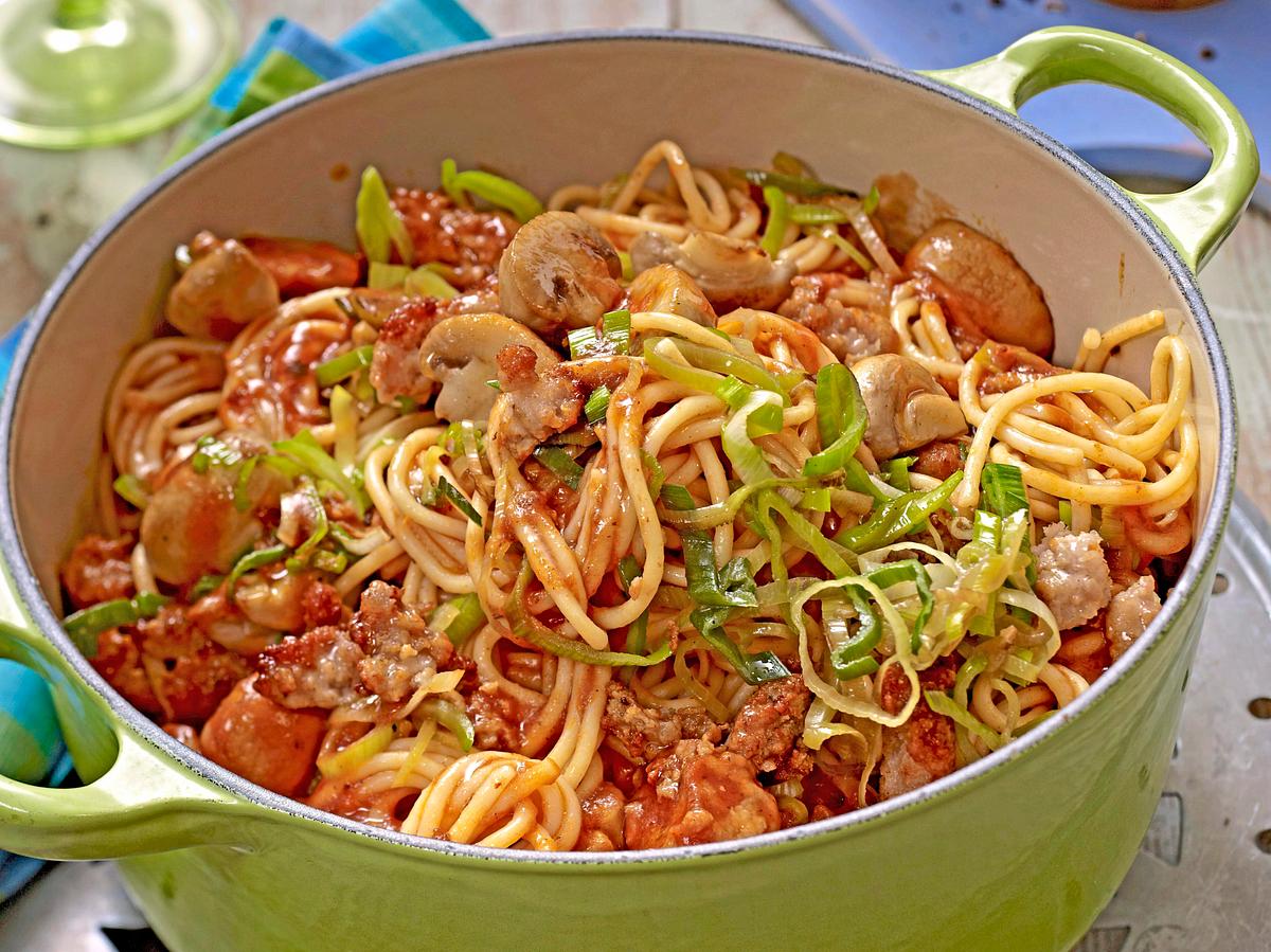 Fixer Spaghetti-Topf nach Jäger-Art Rezept