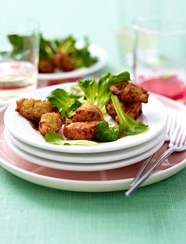 Salat mit Krebsfleischnocken Rezept Salat mit Krebsfleischnocken Rezept