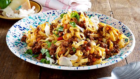 Bolognese nach Nelson Müller - Foto: House of Food / Bauer Food Experts KG