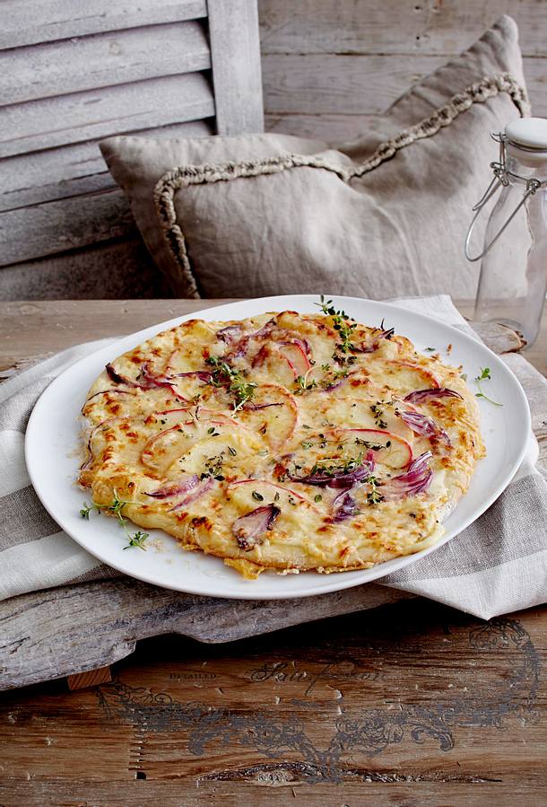 Käse-Apfel-Pizza Rezept Käse-Apfel-Pizza Rezept