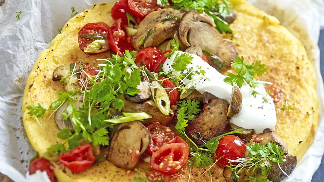 Baked Polenta mit Pilzen & Tomaten Rezept - Foto: LECKER @ Bauer Media Group Baked Polenta mit Pilzen & Tomaten Rezept - Foto: LECKER @ Bauer Media Group