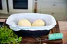 Germknödel ohne Dampfeinsatz garen - Foto: LECKER @ Bauer Media Group Germknödel ohne Dampfeinsatz garen - Foto: LECKER @ Bauer Media Group