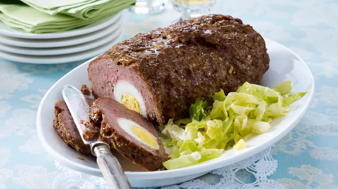 Falscher Hase Rezept - Foto: LECKER @ Bauer Media Group Falscher Hase Rezept - Foto: LECKER @ Bauer Media Group
