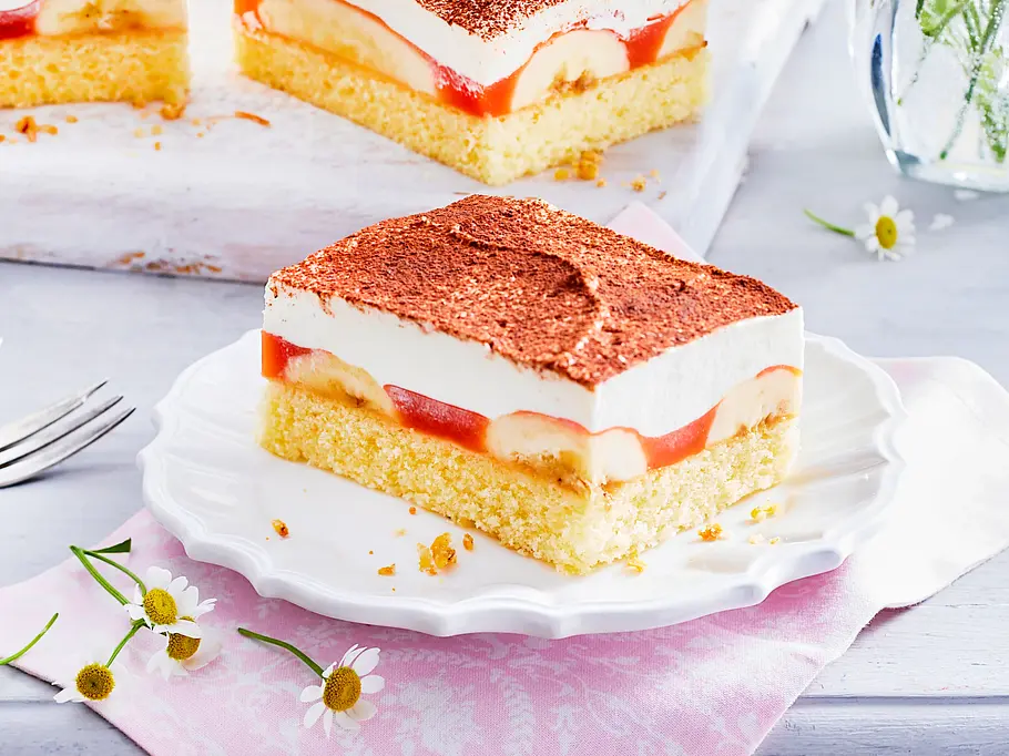 Fanta-Banana-Cake mit Sahnecreme und Kakao Rezept Fanta-Banana-Cake mit Sahnecreme und Kakao Rezept
