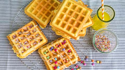 Fantakuchen-Waffeln Rezept - Foto: House of Food / Bauer Food Experts KG