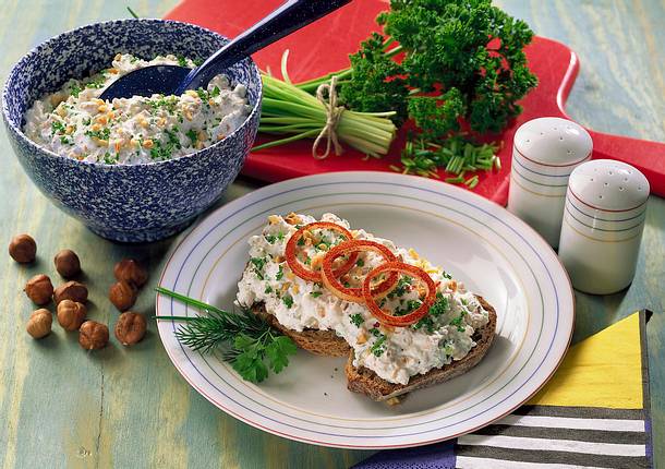Farmerquark mit Hüttenkäse Rezept Farmerquark mit Hüttenkäse Rezept