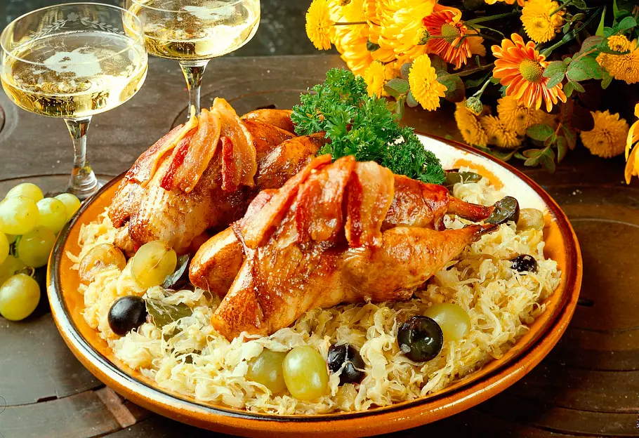 Fasan auf Sauerkraut mit Weintrauben Rezept