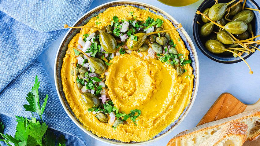 Fava (griechischer Hummus) - Foto: ShowHeroes