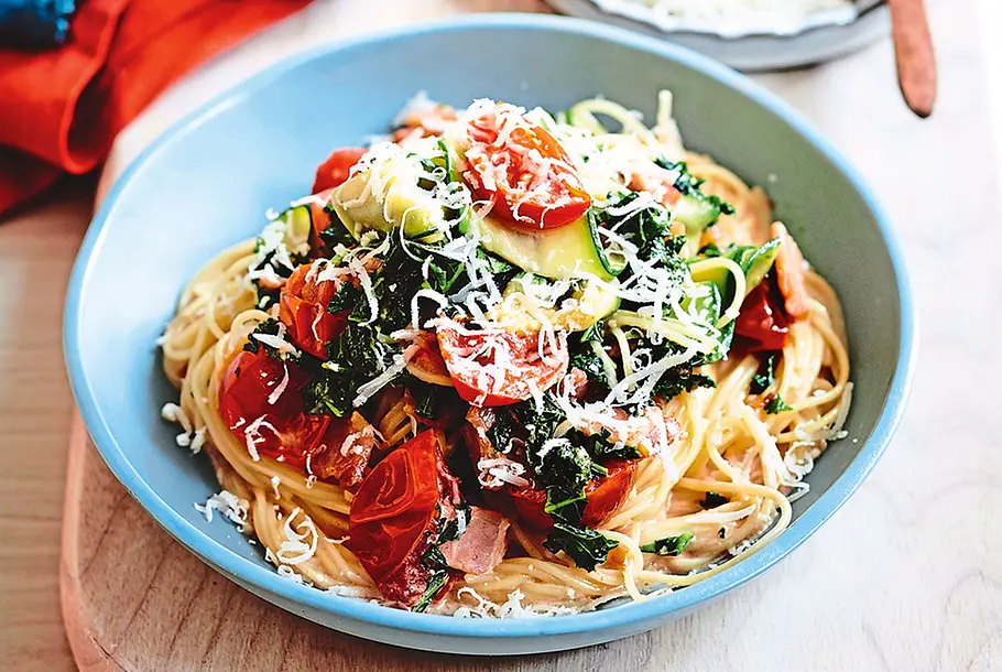 Feierabend-Spaghetti mit Gemüsebelohnung Rezept Feierabend-Spaghetti mit Gemüsebelohnung Rezept