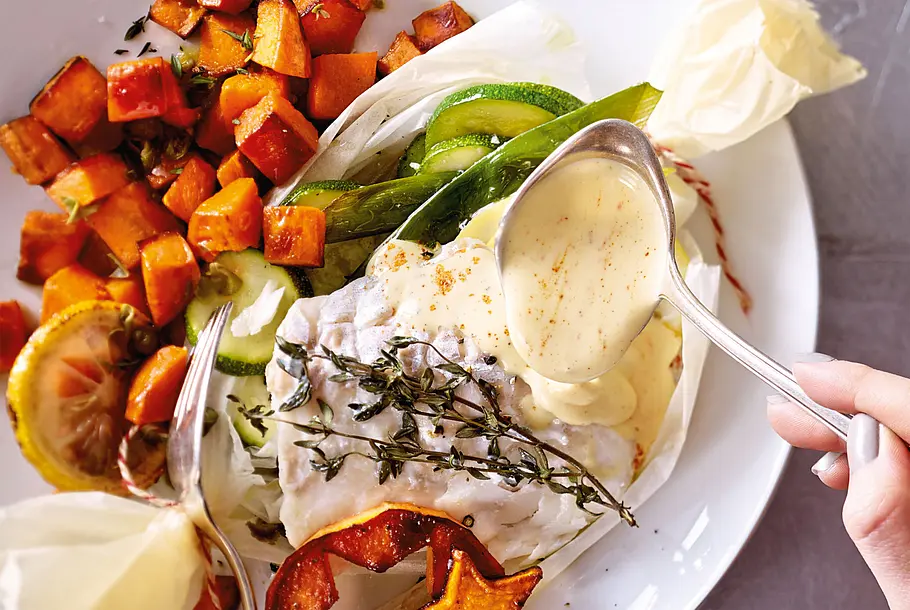 Feine Fischpäckchen mit gebratenen Süßkartoffeln Rezept
