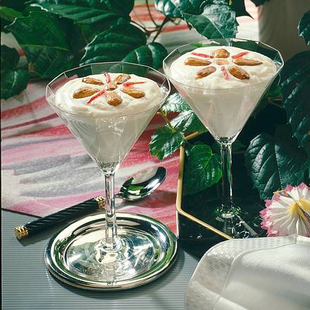 Feine Mandel-Quarkcreme Rezept Feine Mandel-Quarkcreme Rezept