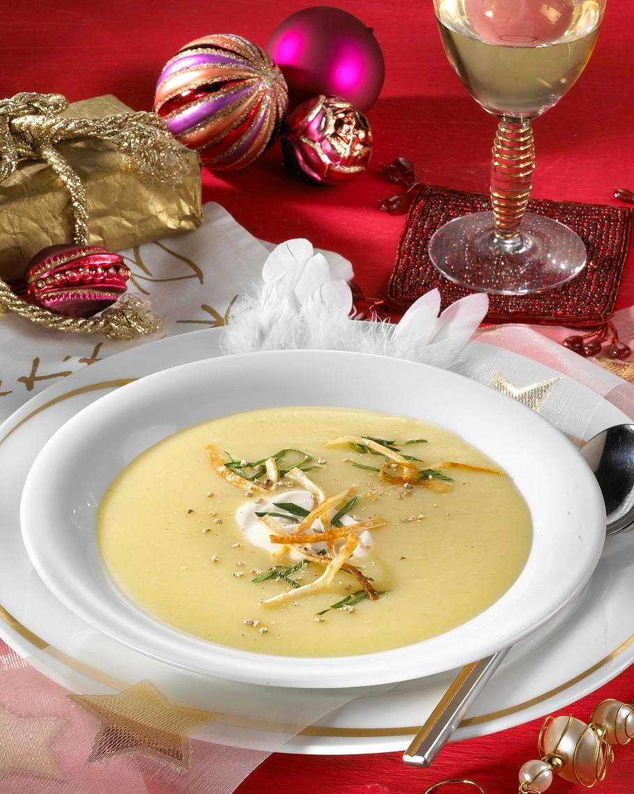 Feine Selleriecremesuppe Rezept