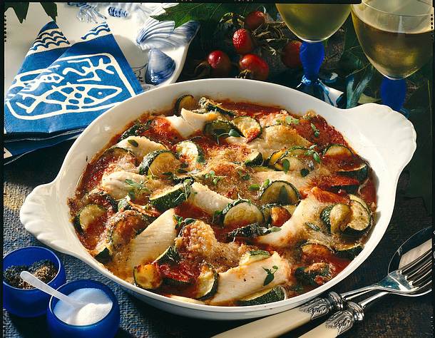 Feiner Schollenfilet-Auflauf mit Zucchini Rezept Feiner Schollenfilet-Auflauf mit Zucchini Rezept