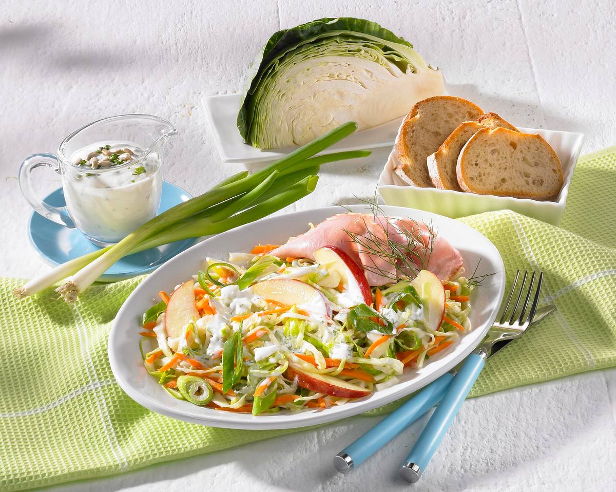 Feiner Weißkohlsalat Rezept