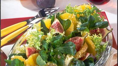 Feldsalat mit Orangen und Feigen Rezept - Foto: LECKER @ Bauer Media Group