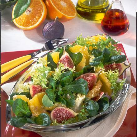 Feldsalat mit Orangen und Feigen Rezept Feldsalat mit Orangen und Feigen Rezept