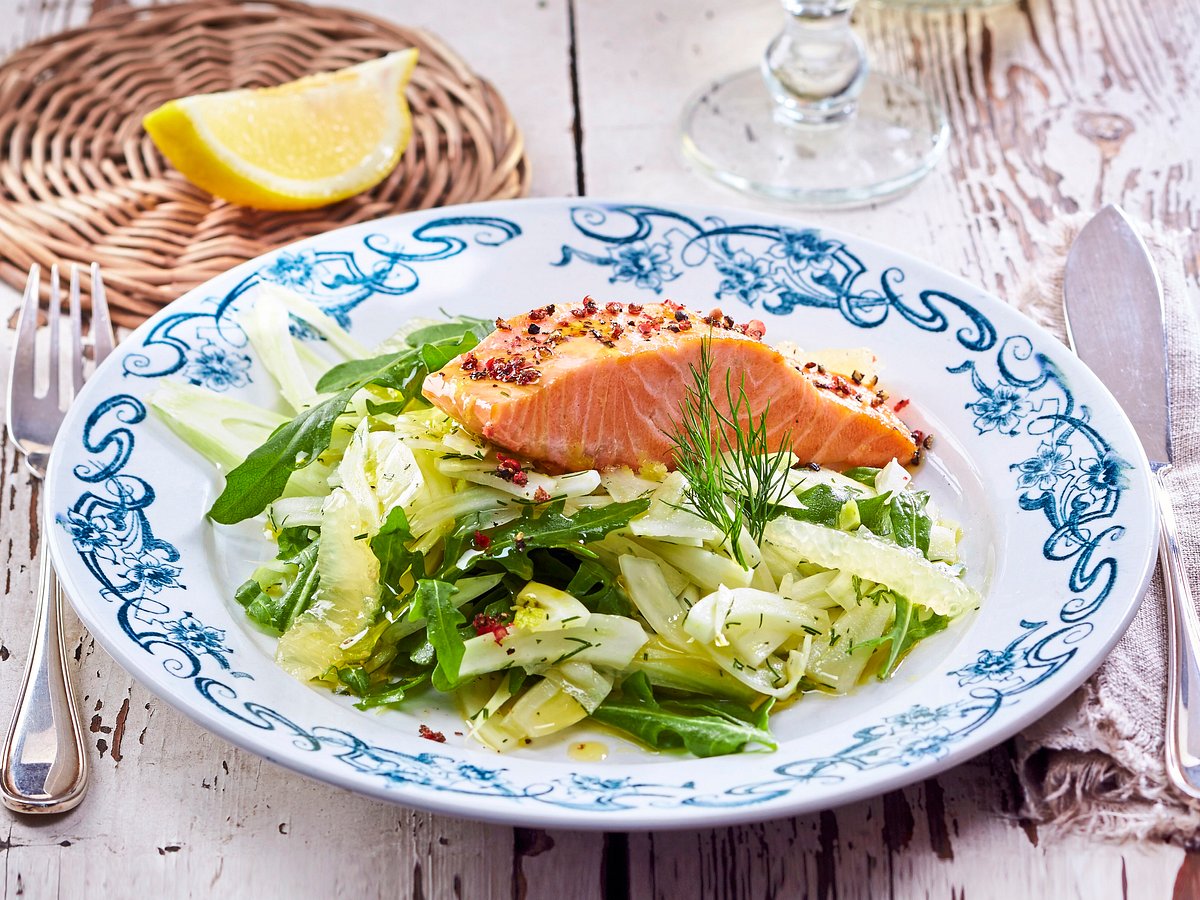 Fenchel-Rucola-Salat zu Lachs Rezept