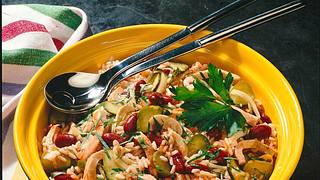 Feuriger Reissalat mit roten Bohnen Rezept - Foto: Klemme