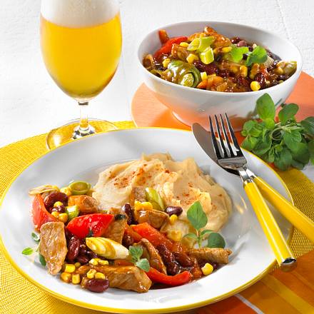 Feuriges Schweinegeschnetzeltes mit Bohnen und Mais Rezept Feuriges Schweinegeschnetzeltes mit Bohnen und Mais Rezept