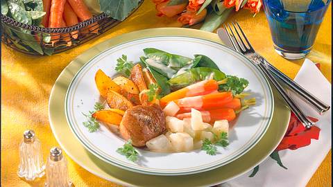 Filet mit Gemüse Rezept - Foto: House of Food / Bauer Food Experts KG