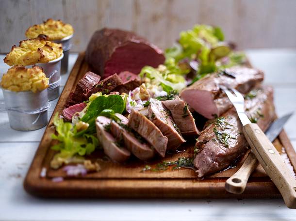 Filetplatte mit gebackenem Pastinakenpüree Rezept Filetplatte mit gebackenem Pastinakenpüree Rezept