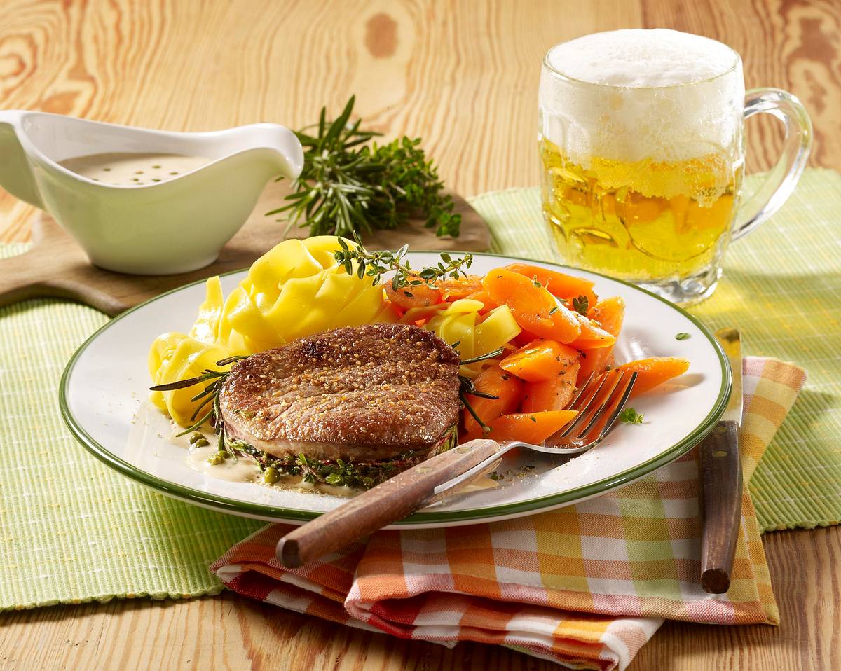 Filetsteak mit Pfefferrahmsoße Rezept