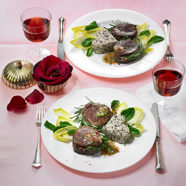 Filetsteak mit Sesamreis Rezept Filetsteak mit Sesamreis Rezept