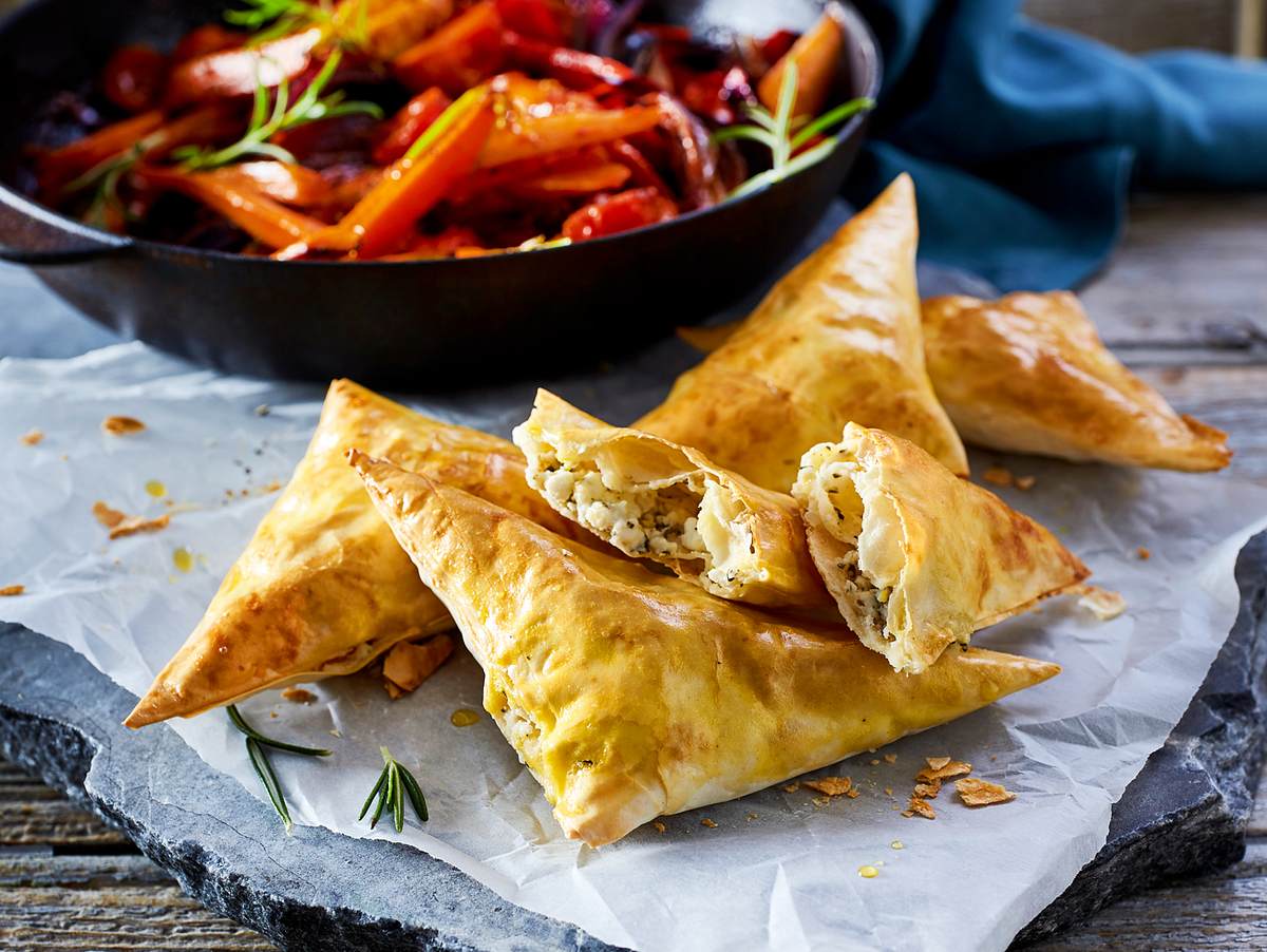 Filo-Feta-Ecken mit Schmorgemüse Rezept