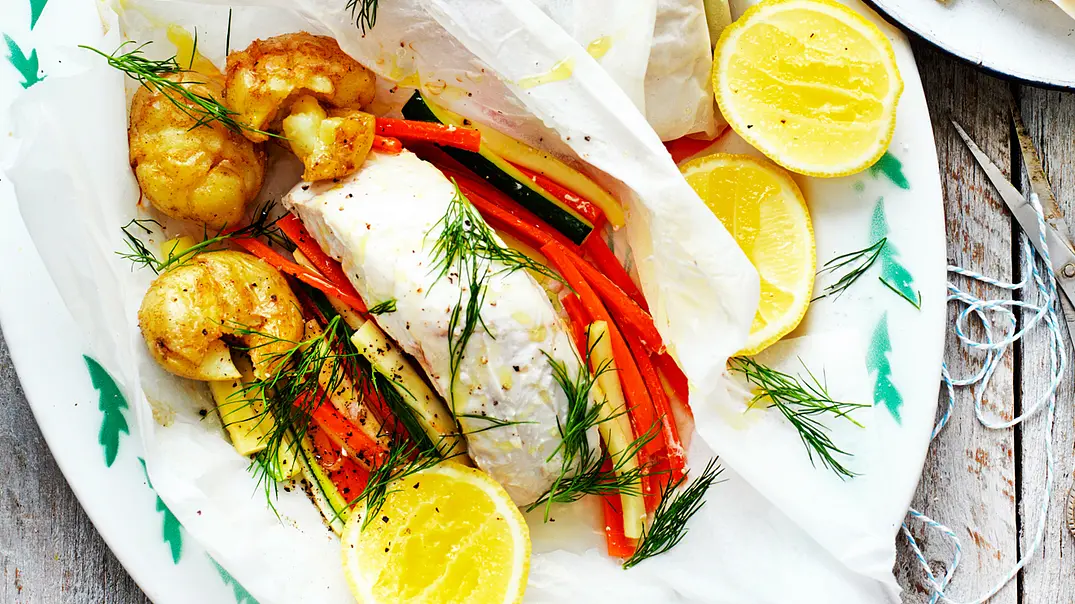 Fisch-Gemüse-Päckchen Rezept - Foto: LECKER @ Bauer Media Group Fisch-Gemüse-Päckchen Rezept - Foto: LECKER @ Bauer Media Group