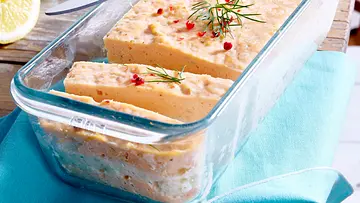 Fisch-Terrine Rezept - Foto: LECKER @ Bauer Media Group Fisch-Terrine Rezept - Foto: LECKER @ Bauer Media Group