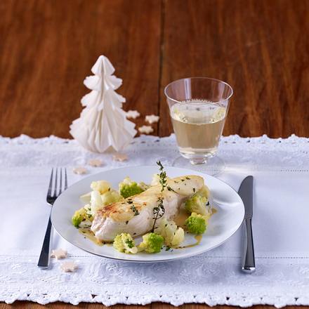 Fischfilet mit Kohlröschen und Limetten-Honig-Senfsoße Rezept Fischfilet mit Kohlröschen und Limetten-Honig-Senfsoße Rezept