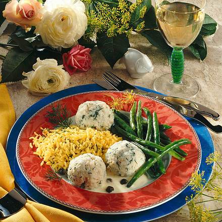 Fischklöße mit Safranreis Rezept