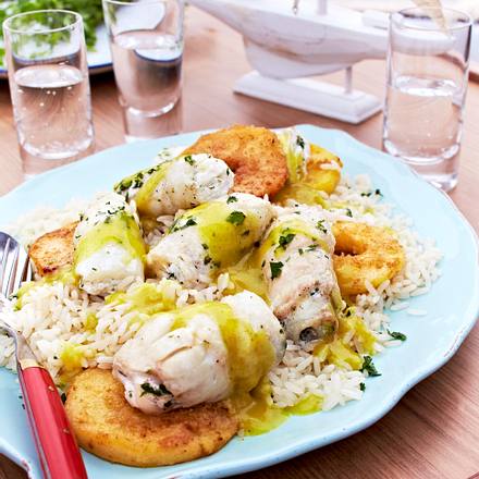 Fischröllchen auf Apfelscheiben Rezept Fischröllchen auf Apfelscheiben Rezept