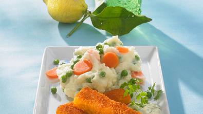 Fischstäbchen mit Kartoffelpüree (Diät) Rezept - Foto: LECKER @ Bauer Media Group