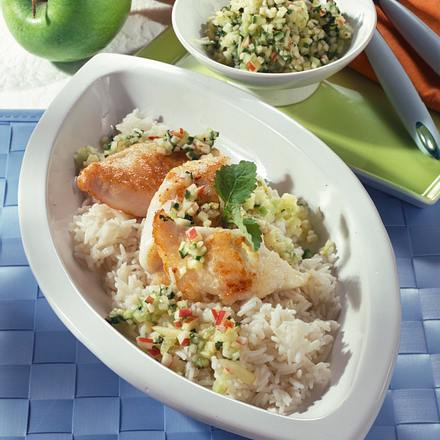 Fischstücke mit Apfel-Gurken-Salsa Rezept