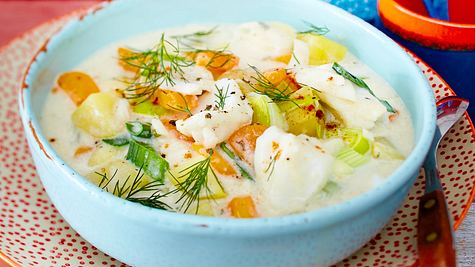 Fischsuppe mit Skrei und Gemüse Rezept - Foto: House of Food / Bauer Food Experts KG